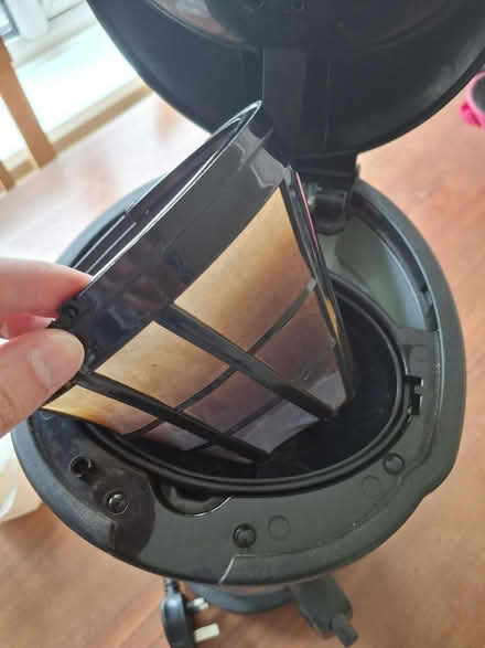 Photo of free Coffee machine (WV11, Essington, Wolverhampton) #2