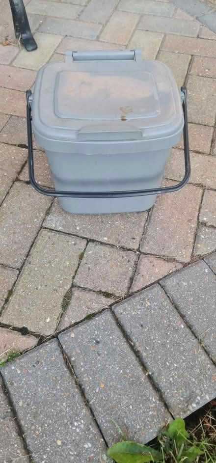 Photo of free Food recycle bin 1 (Chelmsford CM1) #1