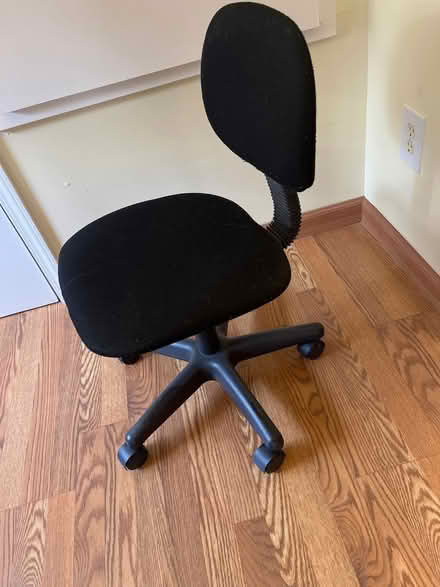 Photo of free Rolling Office Chair (Moorpark & Bascom) #1