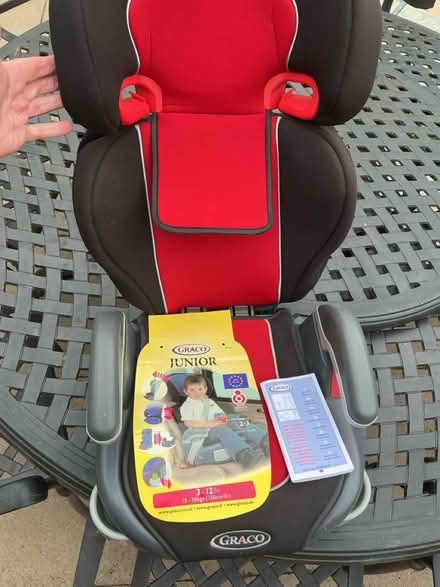 Photo of free Graco Junior Car Seat (AL1) #1