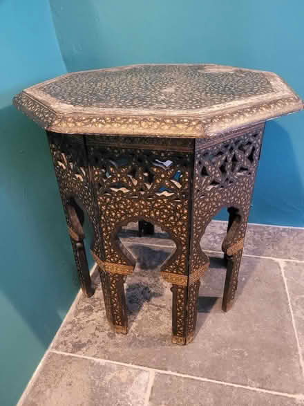 Photo of free Ornamental table (Wimborne,Colehill) #1