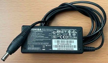 Photo of free Toshiba PSU/Charger (Franche DY11) #1