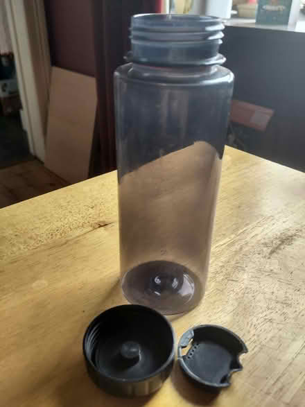 Photo of free Water Bottle (AB25) #3