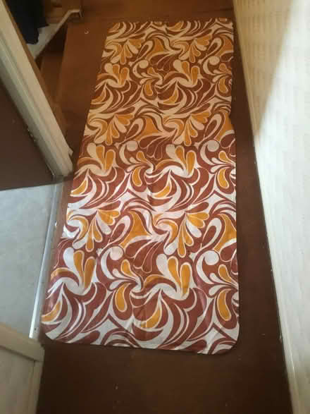Photo of free Airbed (B62 near Blackheath) #1