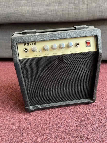 Photo of free Small Amp (Selhurst CR0) #1