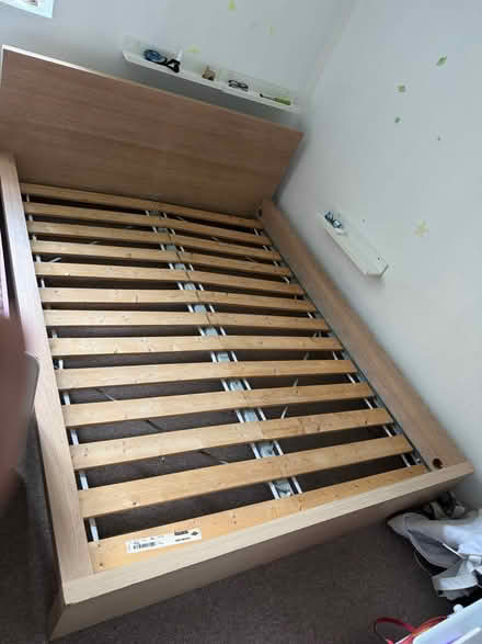 Photo of free Bed Frame + Mattress 150x200 cm (OX20) #2