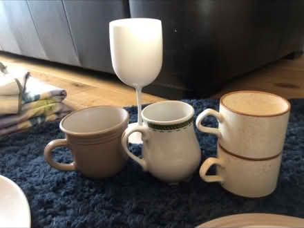 Photo of free Odd Plates / Cups Etc (Cheshunt En8) #4
