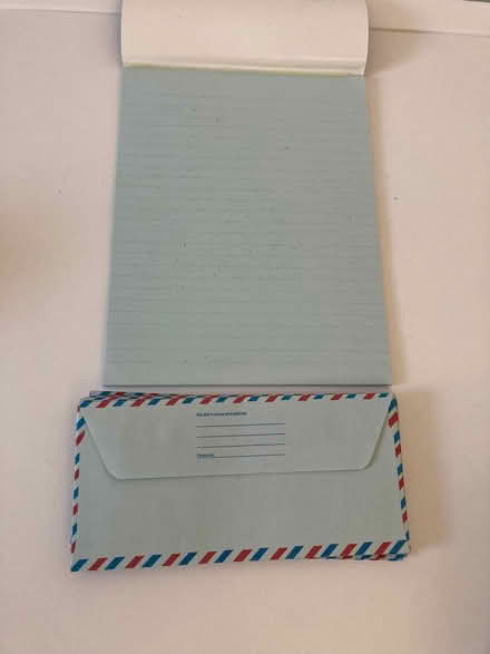 Photo of free Air Mail writing pad with Envelopes (Mile Oak BN41) #2