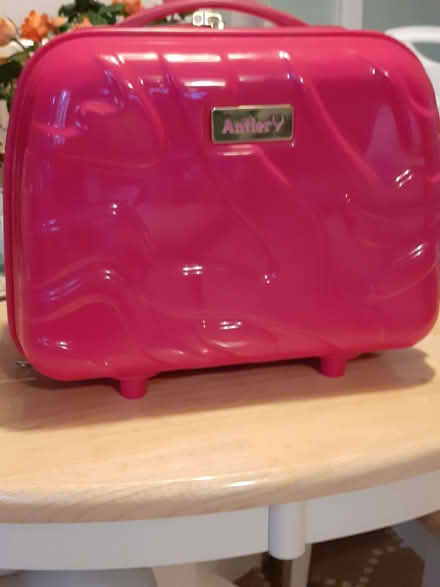 Photo of free Vanity case (Combe Down) #1
