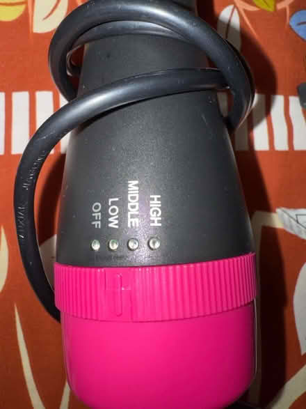 Photo of free Revlon Blow Dry Brush (Dunfermline KY12) #2