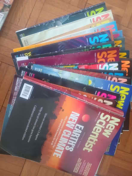 Photo of free New Scientist magazine 2025 back issues (Kennington OX1) #1
