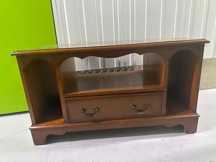Photo of free Tv stand (CV2 1BW) #1