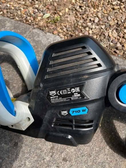 Photo of free Electric hedge trimmer (Coventry CV4) #2