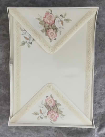 Photo of free “Waldorf” Cottage-Garden Notepaper (West Wirral (CH48)) #2