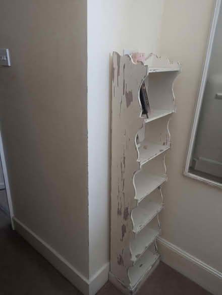 Photo of free Small shabby-chic wood bookshelf (Stoke Newington N16) #2