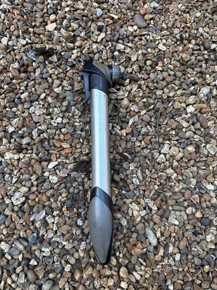 Photo of free Small bike pump (SE13) #1