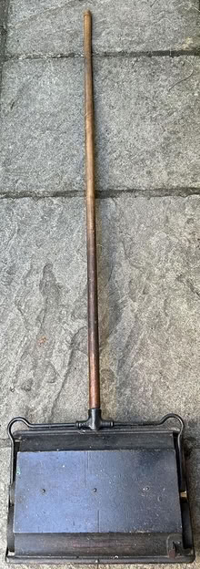 Photo of free Manual carpet sweeper, early c20 (Beeston NG9) #2