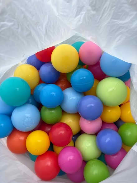 Photo of free Ball pit balls (Boxmoor, Hemel Hempstead) #1