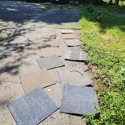 Photo of free Miscellaneous items (End of capozzi cir woburn ma) #2