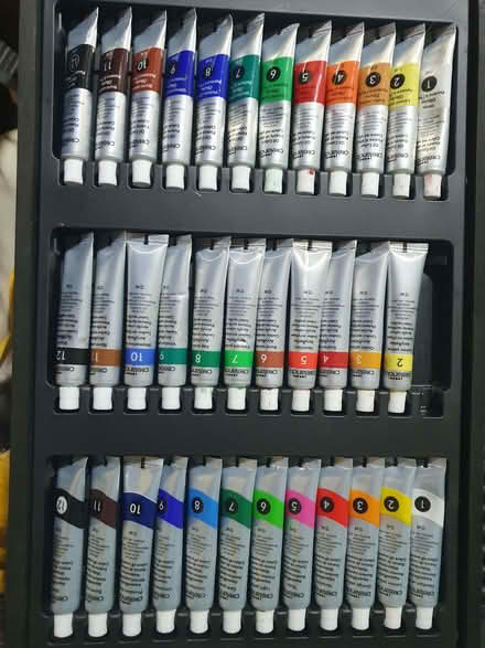 Photo of free Wooden art case with a few missing bits (Battle RG30) #2