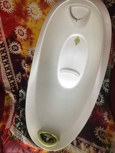Photo of free Baby bath (Berkhamsted HP4) #1