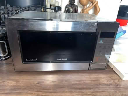 Photo of free Microwave (Northenden M22) #1