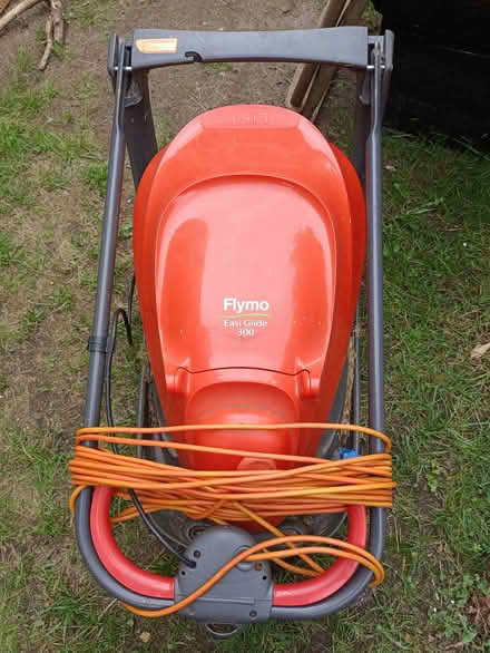 Photo of free Flymo lawnmower (Wimbledon Village SW19) #1