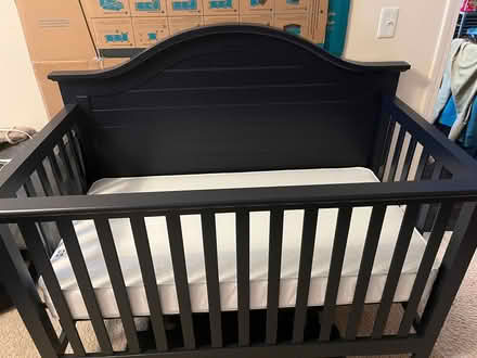 Photo of free baby crib (Koreatown) #2