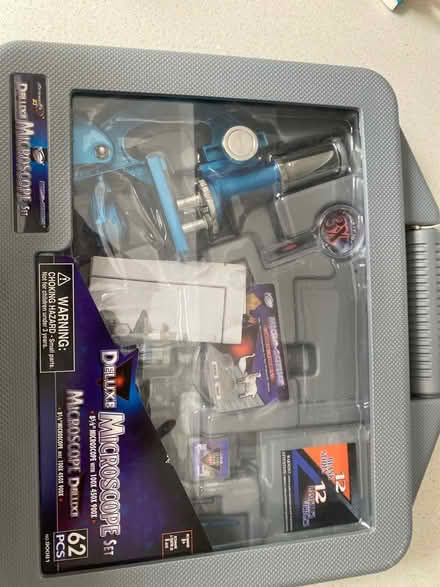 Photo of free Deluxe microscope (ME8) #1