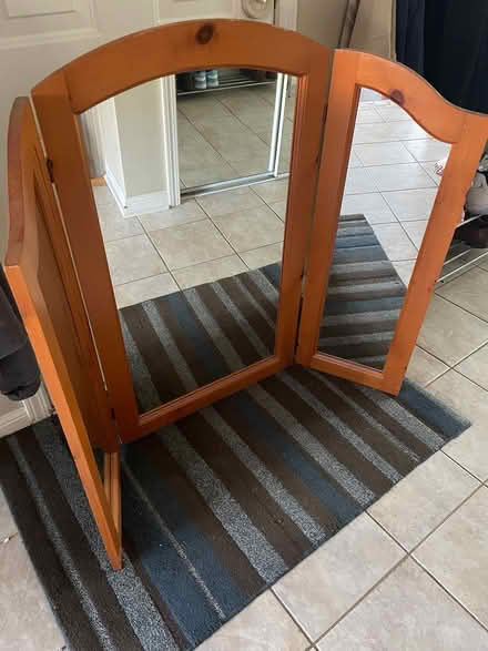 Photo of free Tri-fold mirror (Milton (Thompson and Derry)) #1