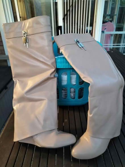Photo of free EGOOFFICIAL- Ladies Boots (Waterlooville PO7) #1