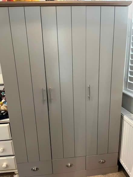 Photo of free Wardrobe (Isleworth TW1) #3