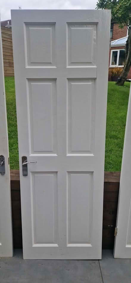 Photo of free 6 x internal doors, 1 with glass (WN1) #4