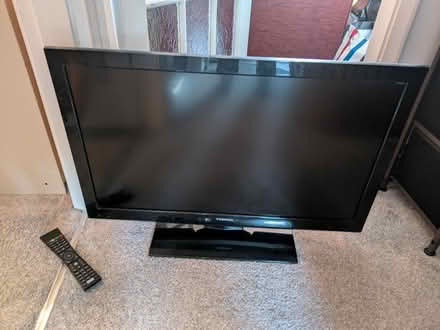 Photo of free TV with intermittent sound (Wolverhampton WV10) #2