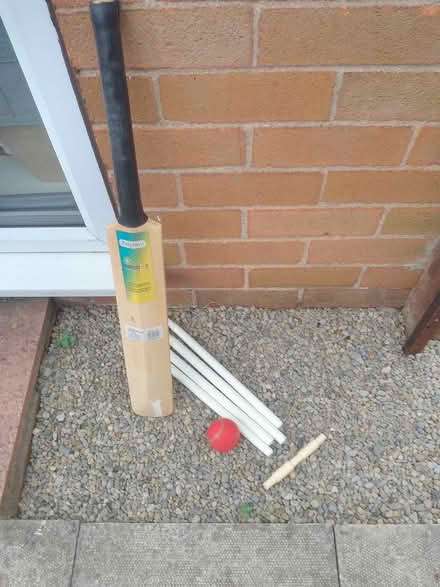 Photo of free Kids cricket set (Harrogate. HG1.) #1