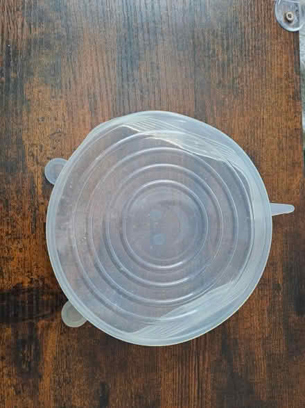 Photo of free Silicon bowl cover (S8 Lowedges) #1