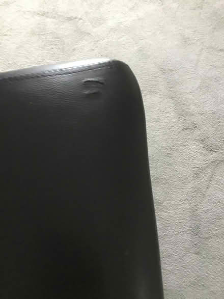 Photo of free Table & chairs (Reigate Rh2 8ey) #2