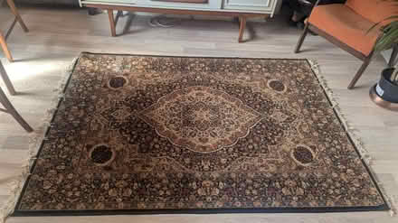 Photo of free Large Rug (Glasgow Southside G43) #1