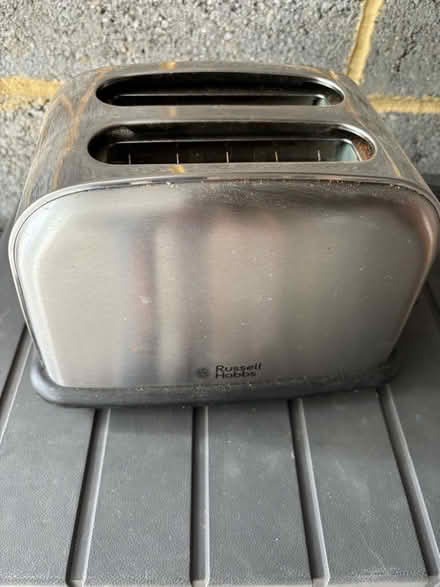 Photo of free Russell Hobbs 2-slice Toaster (Berkhamsted HP4) #2