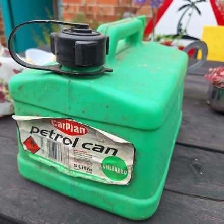 Photo of free 5L plastic petrol can (Rother TN35) #1