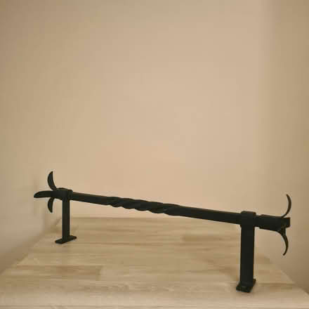 Photo of free Cast Iron Rail (TW7) #2