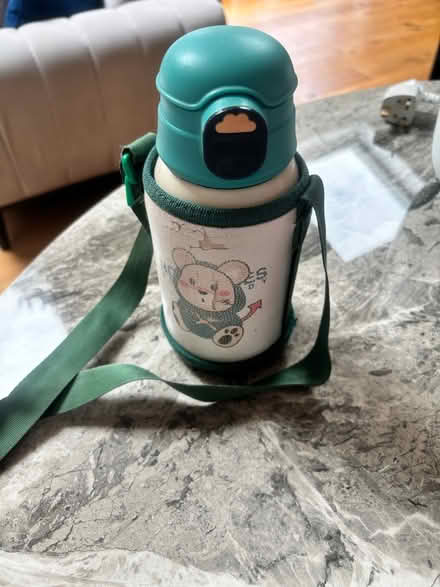 Photo of free Insulated water bottle/flask 4 kids (KT9 Chessington) #1