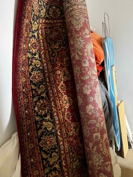 Photo of free Rug (Ll297ht) #1