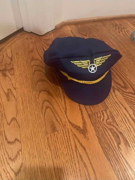 Photo of free Costume hat (Brookhaven) #1