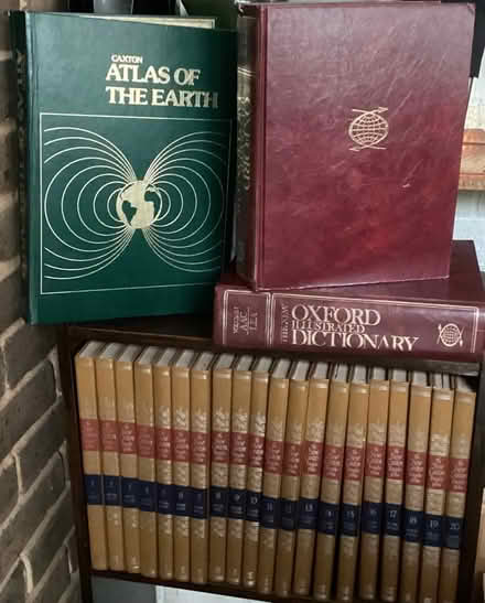 Photo of free Encyclopaedia Set (Sole Street) #1