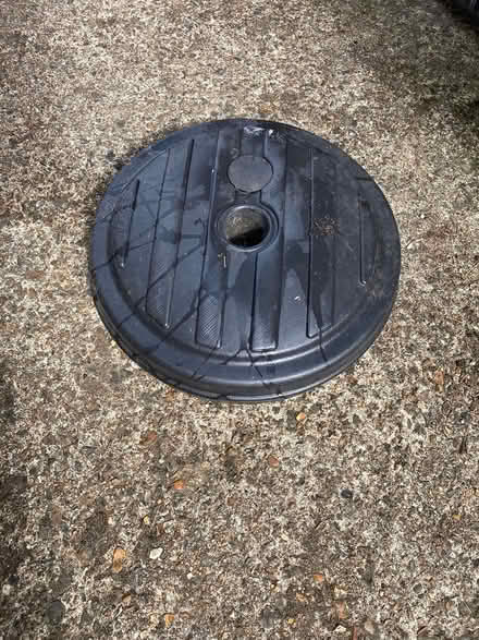 Photo of free Parasol stand (Northchurch HP4) #1