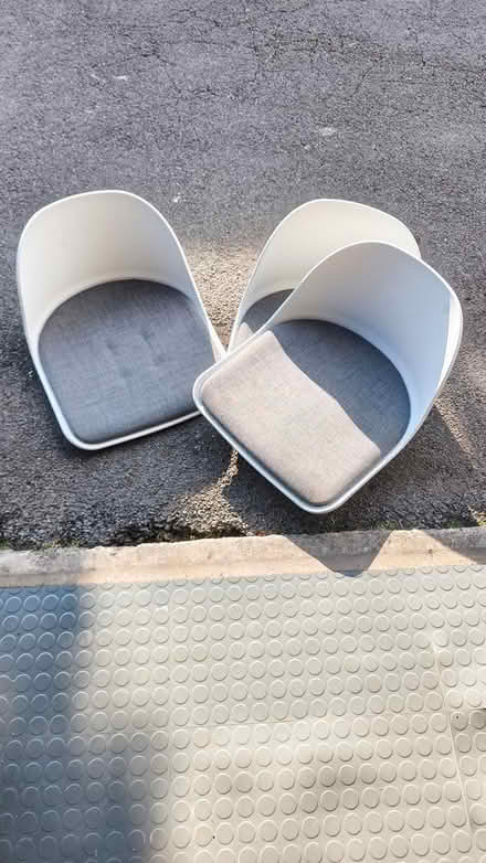 Photo of free Seats from bar stool (BS39) #1