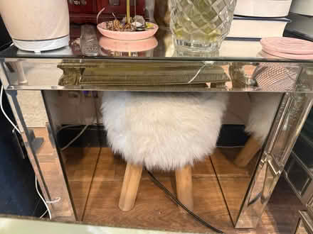 Photo of free Mirror side table (DE24) #2