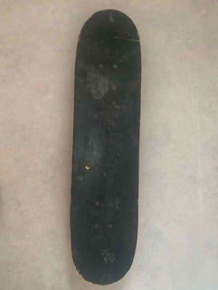Photo of free Skateboard (Bitton) #1