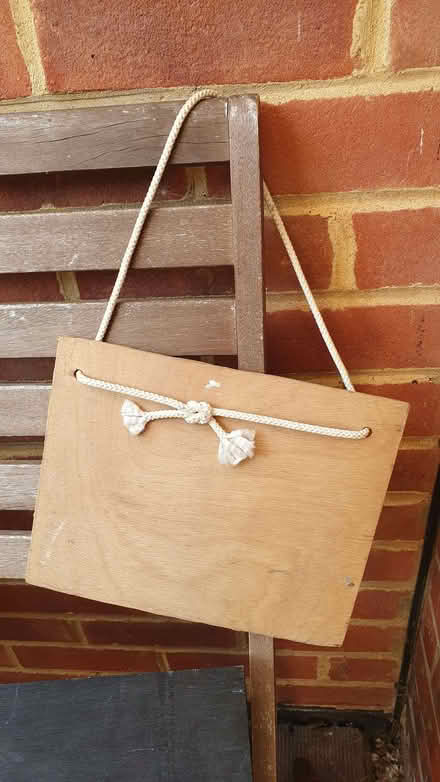Photo of free "Wet paint" hanging sign (Battle RG30) #2